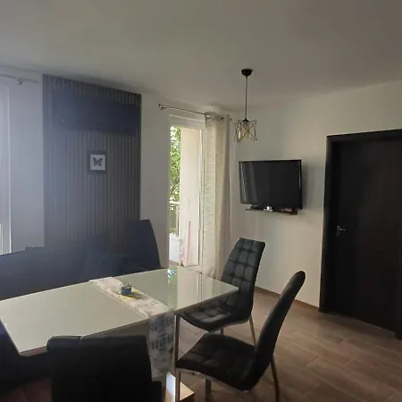 Neptun Apartment
